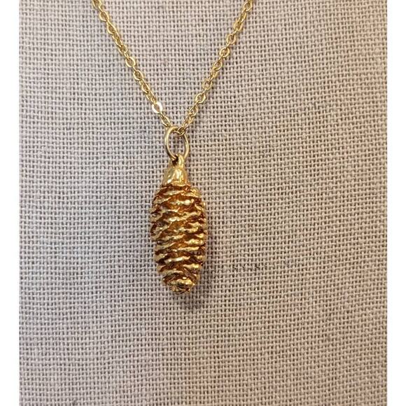 Gold Plated Pine Cone Necklace on 17" Gold Tone Chain - Picture 7 of 7